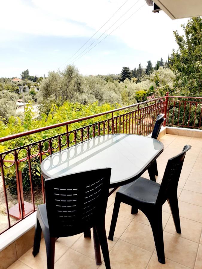 Monika Lefkada Hotel Tsoukaládhes Eksteriør billede