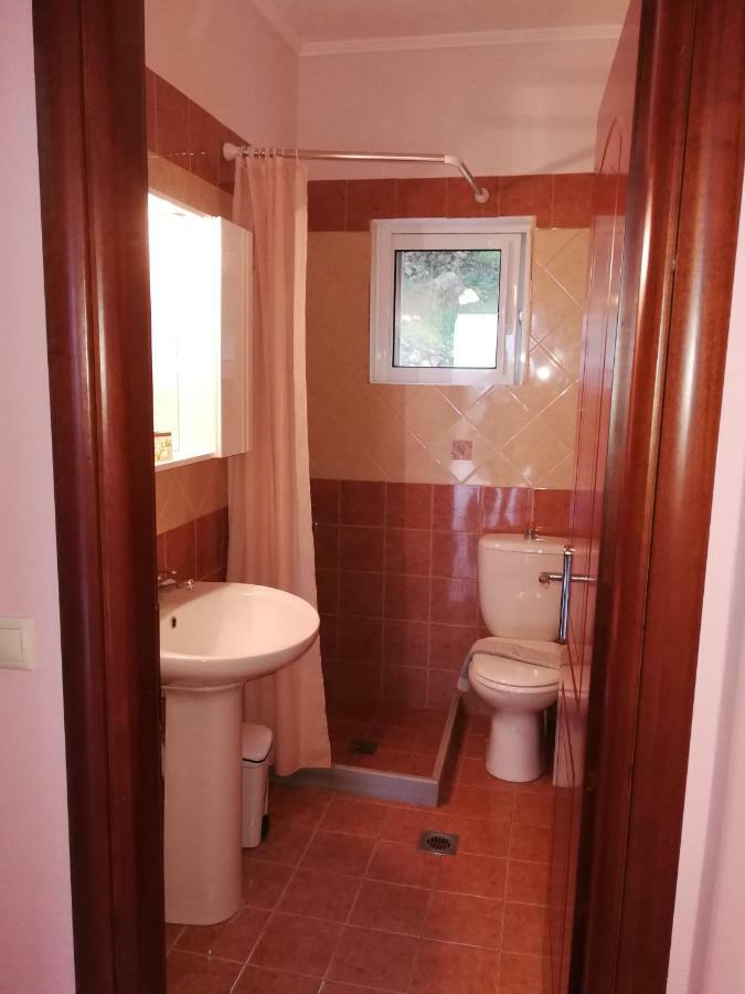 Monika Lefkada Hotel Tsoukaládhes Eksteriør billede