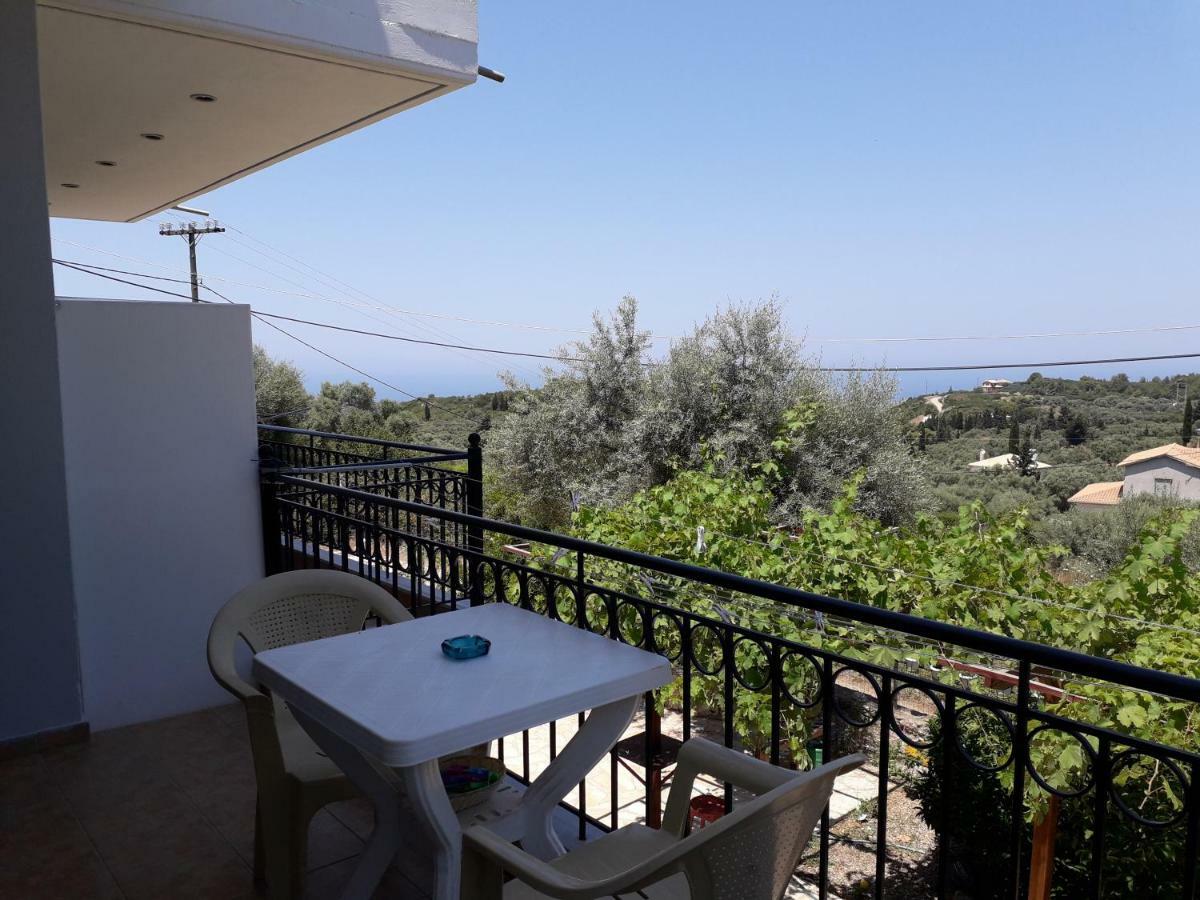 Monika Lefkada Hotel Tsoukaládhes Eksteriør billede